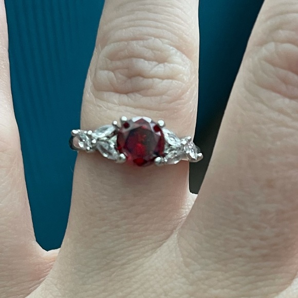 Bundle of rings - Picture 9 of 14